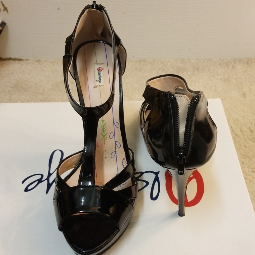 Black shoes